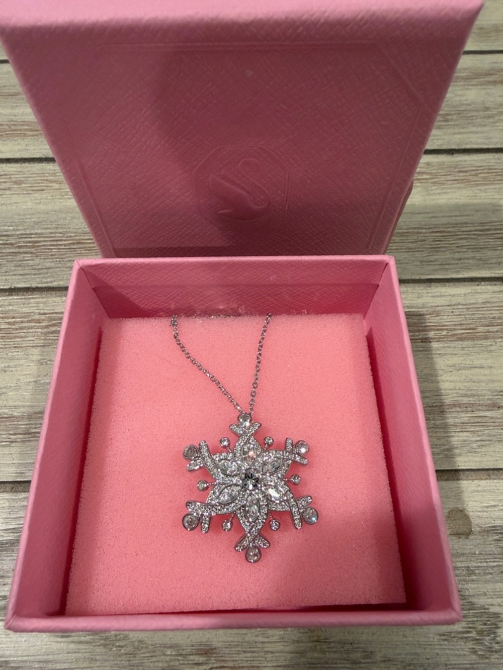 Swarovski Silver Snowflake Crystal Pendant Necklace